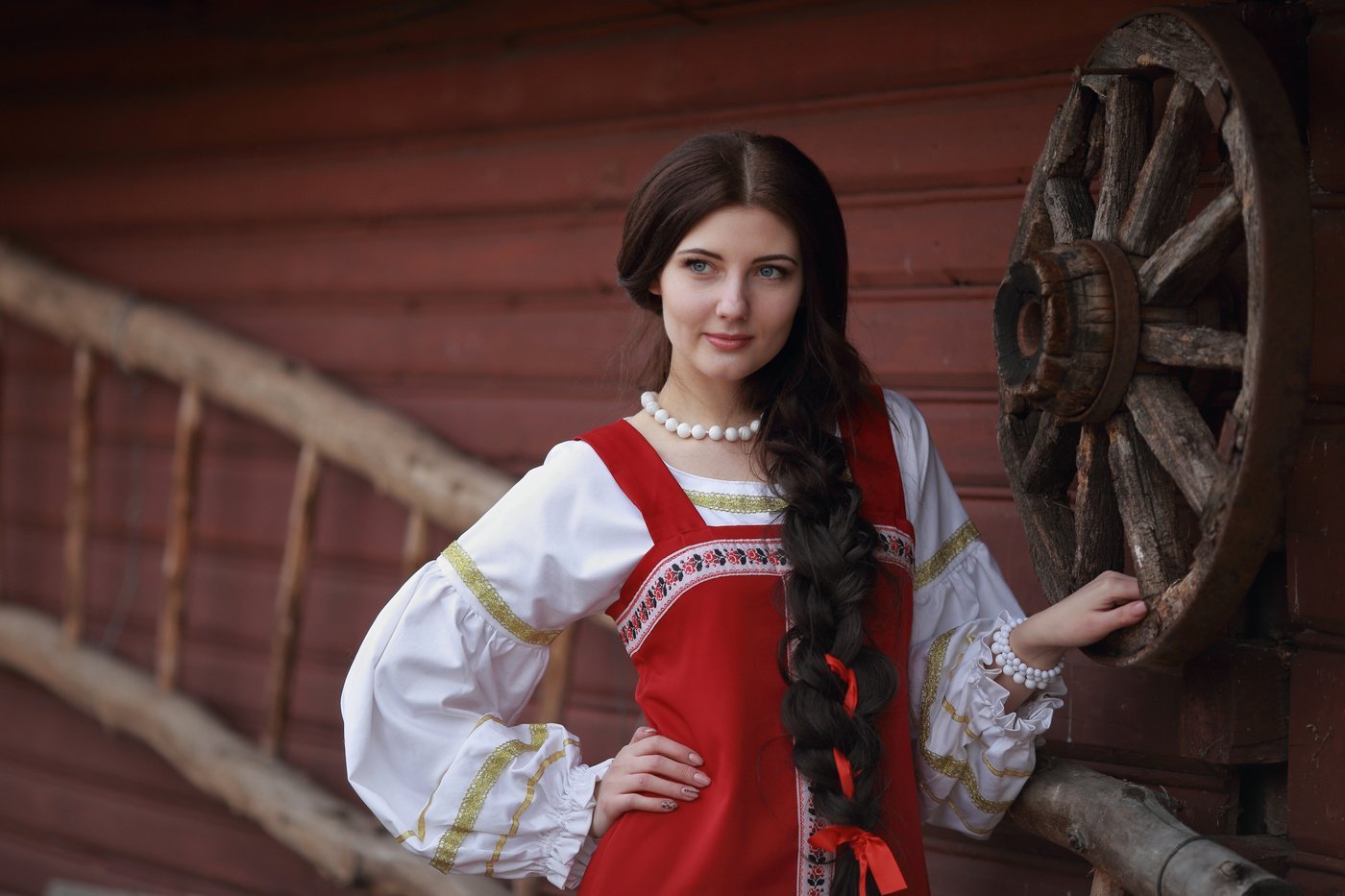Girls in Slavic costumes’s look of the day — catch her live in Yangon